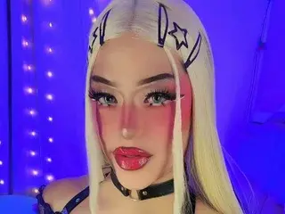 Streamate Nude Webcam of Shiaki_24