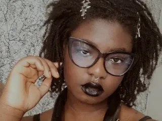 Streamate Best live sex cam show of GoddessBella350_x
