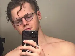 Streamate Live Sex of doloresmaen