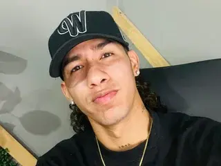 Streamate Sex Cam of Damian_phill