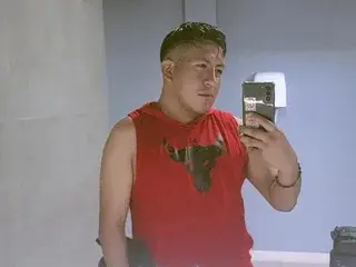 Streamate Adult Video Chat of AlexVVL44