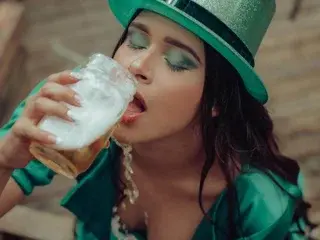 Streamate Adult Video Chat of Anniee_Gray