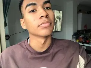 Streamate Live Sex of rafael_velvet