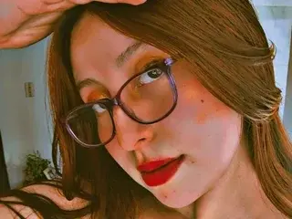 Streamate Free Live Porn of BabeSweet