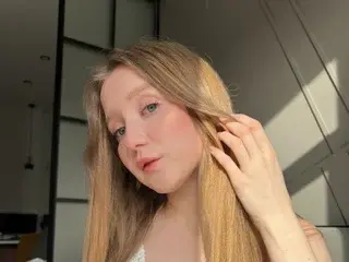 Streamate Live Sex of LilaMeow