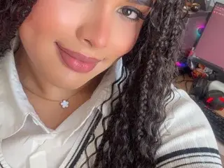 Streamate Private Sex Chat of nairobbits