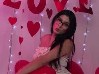 Streamate Live Porn of MaddieMayer
