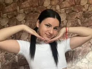 Streamate Adult Webcam of SELYINA