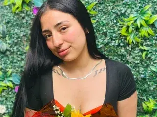 Streamate Free Live Porn of KarinaHilton_Rs