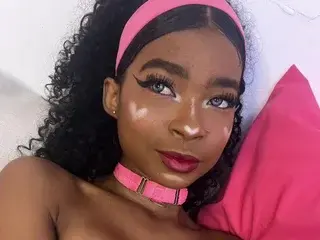 Streamate Live Porn of Sweetemaddy
