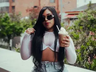 Streamate Adult Webcams of MARTHINA_GARCEZ