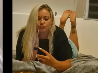 Streamate Free Live Porn of Deaf_BraBuster