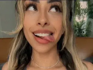 Streamate Best live sex cam show of SkinnyMiniMia