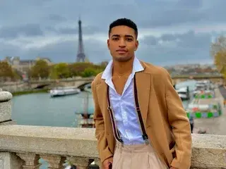 Streamate Sex Chat of Andrew_ordos