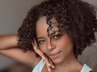 Streamate Private Sex Chat of kiara_019