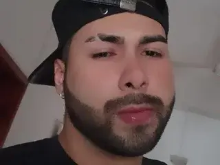 Streamate Sex Chat of Sebasjai99