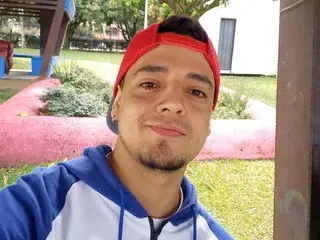 Streamate Free Porn Cam of Alejandro0700