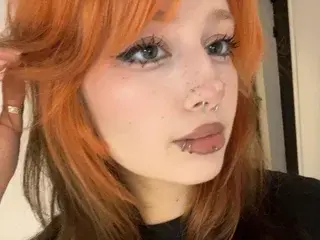 Streamate Nude Webcam of LIYNA