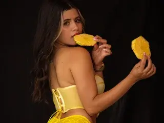 Streamate Adult Webcam of SheyylaSpooner