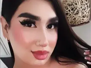 Streamate Sex Cam of Nina_Strauss
