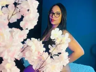 Streamate Live Sex Cam of AlunaClark
