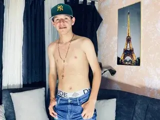 Streamate Free Live Porn of tonnyD