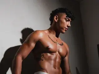 Streamate Best live sex cam show of Bryan_500