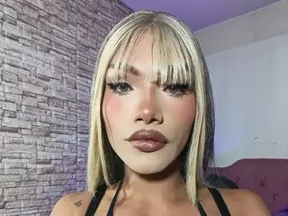 Streamate Best live sex cam show of Kittyqueen19