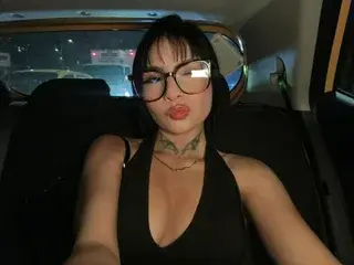 Streamate Live Sex of NyraNoir