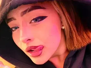 Streamate Live Sex Cam of KimVelezz