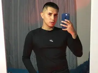 Streamate Private Sex Chat of EthanBorghese