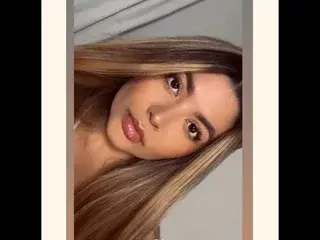 Streamate Private Sex Chat of Laura_Montoy