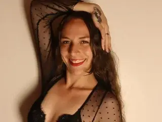 Streamate Live Sex Cam of Royalsexxx