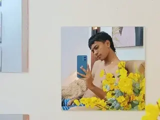 Streamate Free Live Porn of markbowie18