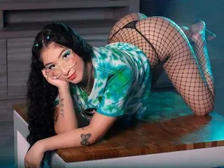 Streamate Live Porn of AmberWildd