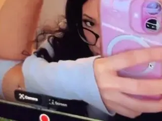 Streamate Live Sex Cam of arabellaoki