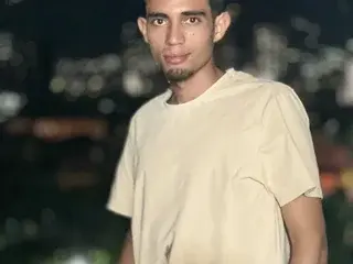 Streamate Sex Chat of aaron_vegga