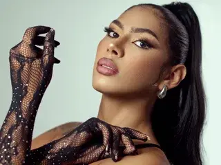 Streamate Nude Webcam of BunnyNicollee