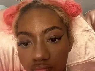 Streamate Nude Webcam of Kittyfun111