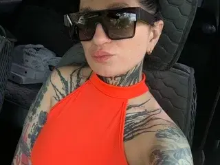 Streamate Free Live Porn of dominikazX