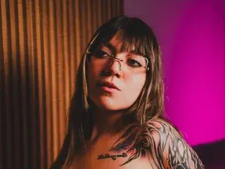 Streamate Nude Webcam of AlessiaCherry