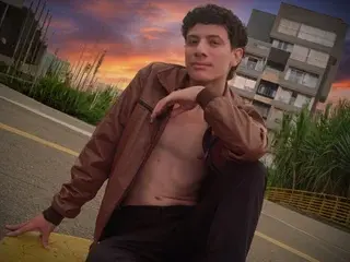 Streamate Live Sex of ChrisMartinez