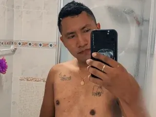 Streamate Watch Live Sex Cams of Alessandro_28