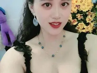 Streamate Private Sex Chat of Bae_Tiny