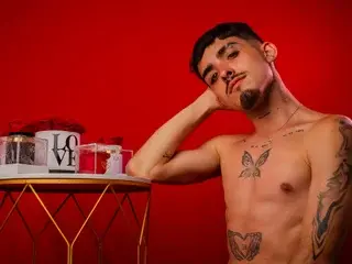 Streamate Live Sex Cam of NikoStone