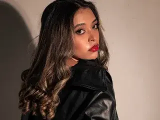Streamate Watch Live Sex Cams of MiaCasttle