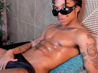 Streamate Private Sex Chat of Black_tentationx