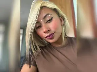 Streamate Adult Webcams of khalessyJ