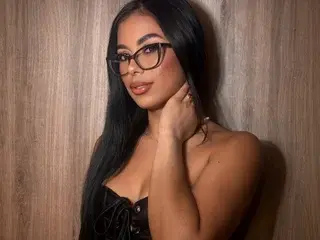 Streamate Live Porn of LiaSinclair