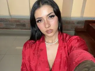 Streamate Nude Webcam of NahomiHerrera